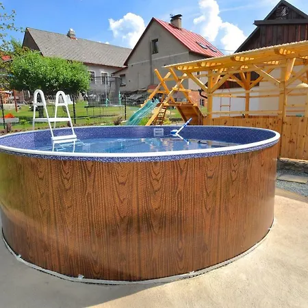 Ferienhaus Holiday In 34572 Novy Hradek